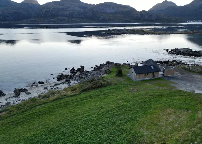 Superior Cabin With Private Beach Lofoten